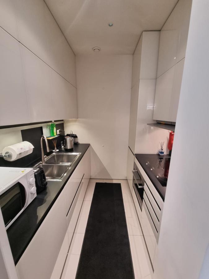 A 700M Da Porta Susa! Bilocale Lussuoso & Moderno Turin Exteriör bild